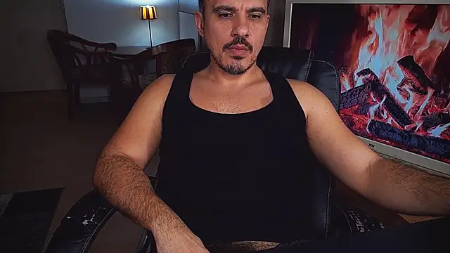 Snapshot of officeman7 chatting on 01-23-25, 04:26 officeman7 online show from 01-23-25, 04:26