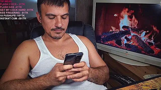 Snapshot of officeman7 chatting on 03-17-25, 07:58 officeman7 online show from 03-17-25, 07:58