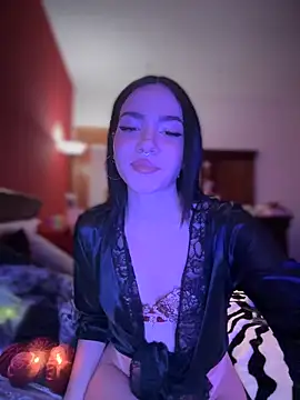 Snapshot of ShannonShanny chatting on 01-10-25, 01:41 ShannonShanny online show from 01-10-25, 01:41