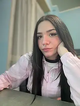 Snapshot of ShannonShanny chatting on 01-21-25, 05:41 ShannonShanny online show from 01-21-25, 05:41