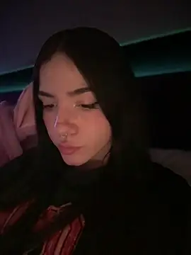 Snapshot of ShannonShanny chatting on 03-05-25, 07:27 ShannonShanny online show from 03-05-25, 07:27