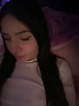 Snapshot of ShannonShanny chatting on 03-07-25, 09:48 ShannonShanny online show from 03-07-25, 09:48