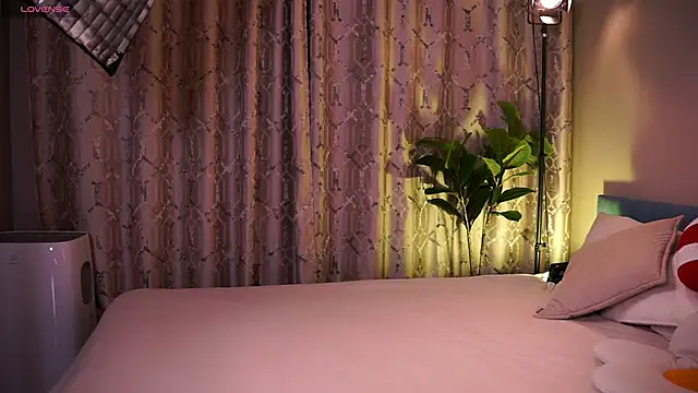 Snapshot of askaudrey_ chatting on 01-23-25, 01:45 askaudrey online show from 01-23-25, 01:45