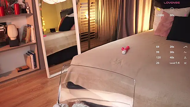 Snapshot of askaudrey_ chatting on 02-20-25, 05:07 askaudrey online show from 02-20-25, 05:07