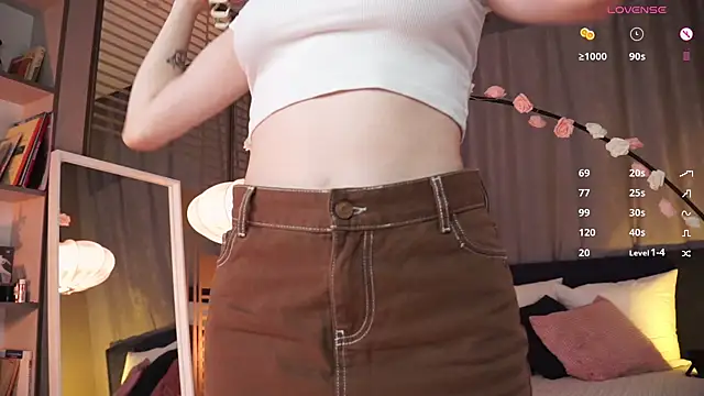 Snapshot of askaudrey_ chatting on 02-25-25, 03:05 askaudrey online show from 02-25-25, 03:05