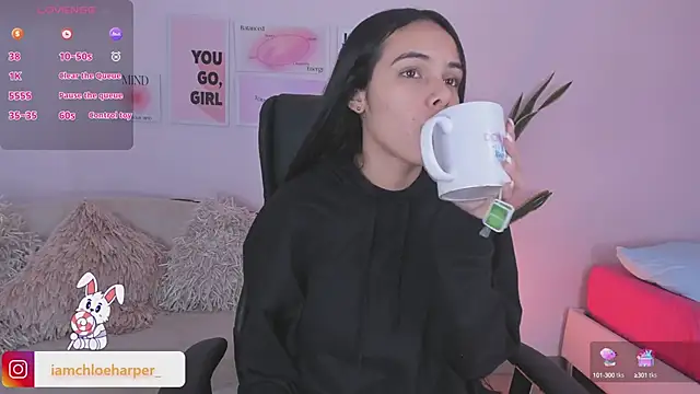 Snapshot of ChloeHarper_ chatting on 01-09-25, 12:09 ChloeHarper online show from 01-09-25, 12:09