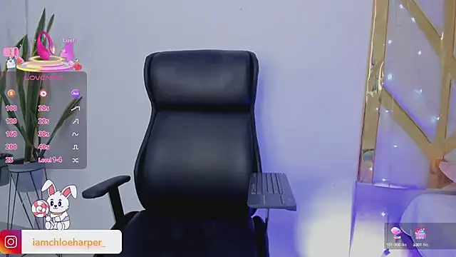 Snapshot of ChloeHarper_ chatting on 03-12-25, 12:53 ChloeHarper online show from 03-12-25, 12:53