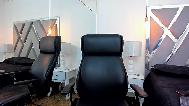 Snapshot of ChloeHarper_ chatting on 09-29-25, 01:27 ChloeHarper online show from 09-29-25, 01:27