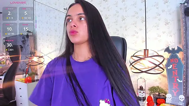 Snapshot of ChloeHarper_ chatting on 10-24-25, 01:40 ChloeHarper online show from 10-24-25, 01:40