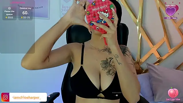 Snapshot of ChloeHarper_ chatting on 11-09-25, 12:58 ChloeHarper online show from 11-09-25, 12:58