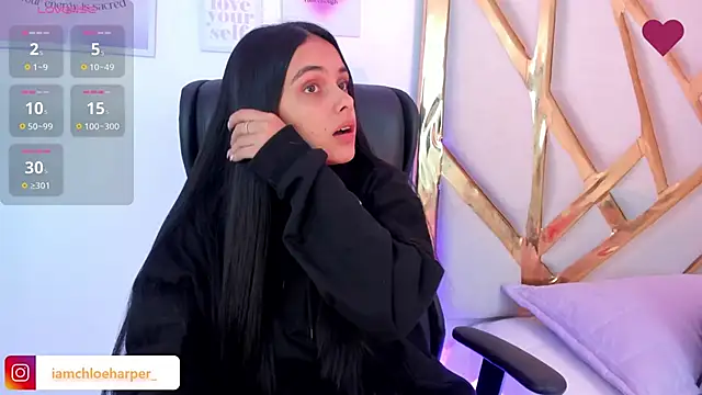 Snapshot of ChloeHarper_ chatting on 11-13-25, 06:40 ChloeHarper online show from 11-13-25, 06:40