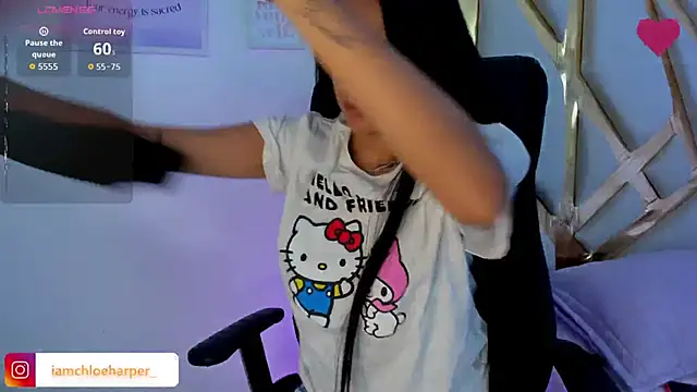 Snapshot of ChloeHarper_ chatting on 11-20-25, 06:40 ChloeHarper online show from 11-20-25, 06:40