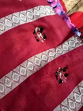 Snapshot of chudwaogiii chatting on 11-04-25, 07:29 chudwaogiii online show from 11-04-25, 07:29