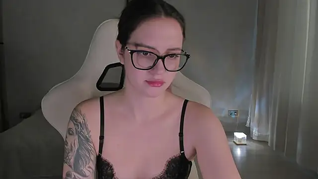 Sonia moon  online show from 12-06-24, 04:47