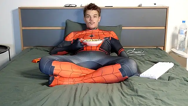 Snapshot of DENIS_HERE chatting on 11-18-25, 07:13 DENIS HERE online show from 11-18-25, 07:13