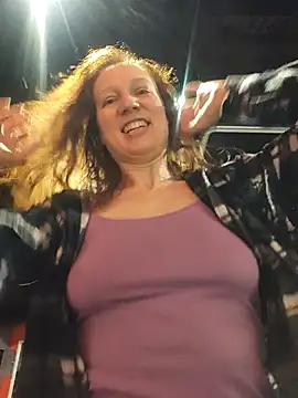 Exhibitionsplit online show from 02-04-26, 10:36