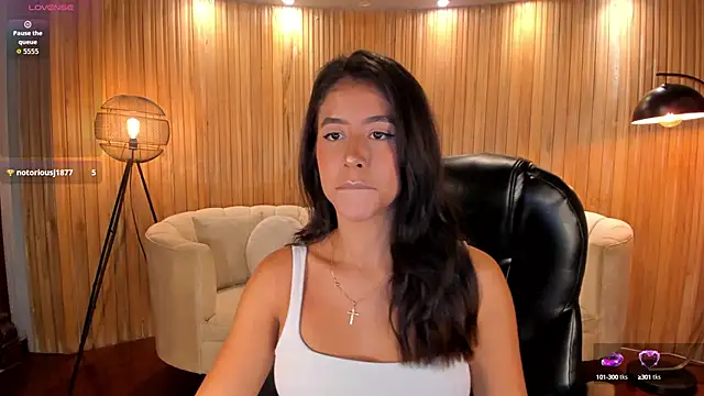 Snapshot of SussanElliot chatting on 09-25-25, 10:08 SussanElliot online show from 09-25-25, 10:08