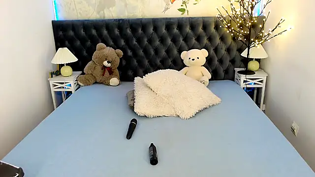 RedHeadBridget online show from 10-06-25, 05:05