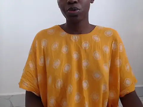 black   ghodess online show from 11-02-25, 02:08