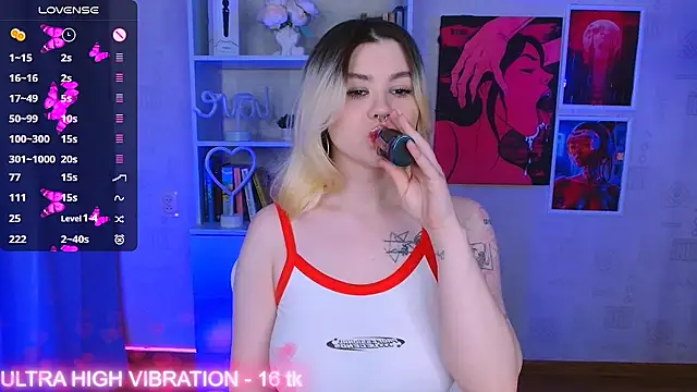 cutie mili online show from 03-13-25, 10:05