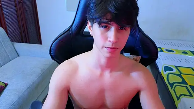 Snapshot of carl_dixon chatting on 11-08-25, 07:56 carl dixon online show from 11-08-25, 07:56