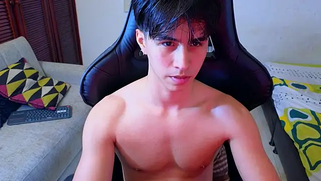 Snapshot of carl_dixon chatting on 11-17-25, 09:31 carl dixon online show from 11-17-25, 09:31