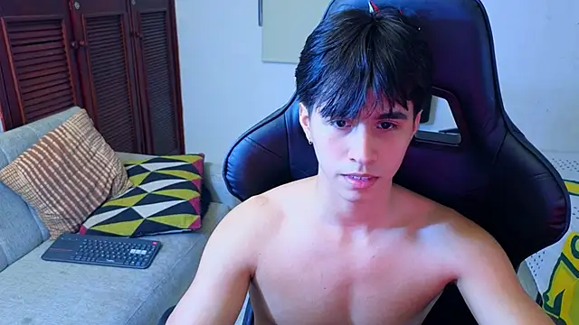 Snapshot of carl_dixon chatting on 11-24-25, 10:42 carl dixon online show from 11-24-25, 10:42