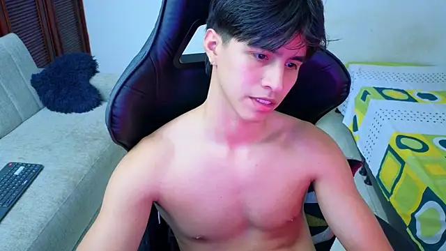 Snapshot of carl_dixon chatting on 11-25-25, 09:48 carl dixon online show from 11-25-25, 09:48