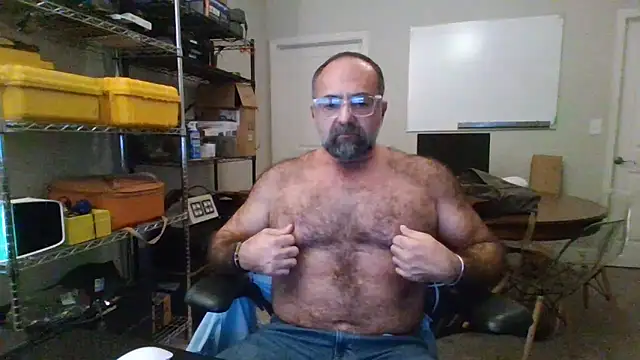 chainjulious online show from 12-17-24, 07:37