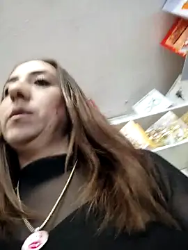 Mia Novikov online show from 12-15-25, 06:34