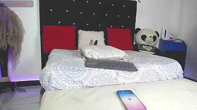 little maleja online show from 02-01-25, 05:49