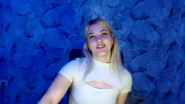 Snapshot of nika_gold1 chatting on 12-14-24, 08:40 nika gold1 online show from 12-14-24, 08:40