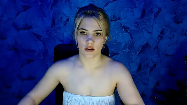 Snapshot of nika_gold1 chatting on 01-15-25, 05:58 nika gold1 online show from 01-15-25, 05:58