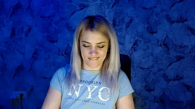 Snapshot of nika_gold1 chatting on 02-26-25, 07:38 nika gold1 online show from 02-26-25, 07:38