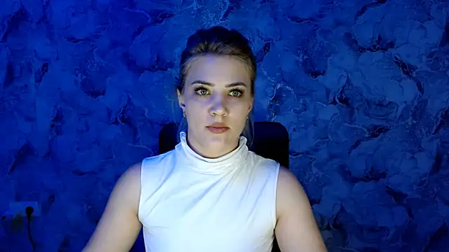 Snapshot of nika_gold1 chatting on 03-12-25, 07:38 nika gold1 online show from 03-12-25, 07:38