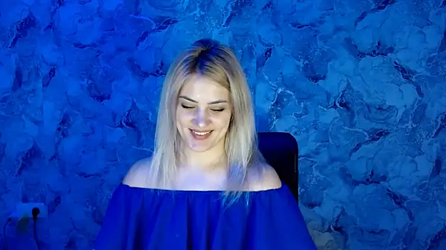 Snapshot of nika_gold1 chatting on 03-15-25, 06:10 nika gold1 online show from 03-15-25, 06:10