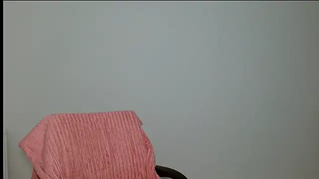 Snapshot of nika_gold1 chatting on 09-28-25, 03:17 nika gold1 online show from 09-28-25, 03:17