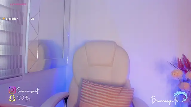 Snapshot of missbrianna chatting on 12-14-25, 07:51 missbrianna online show from 12-14-25, 07:51