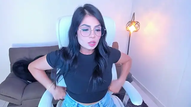 dominique21  online show from 12-14-24, 10:50