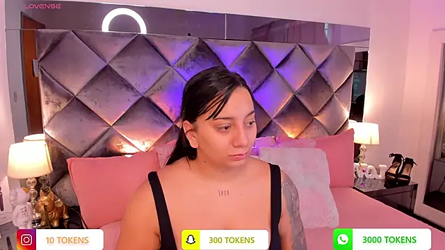 sofhiaa adaams online show from 02-22-25, 05:13