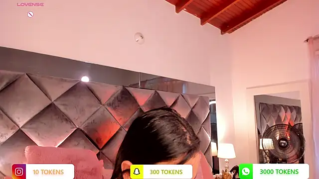 sofhiaa adaams online show from 03-07-25, 06:43