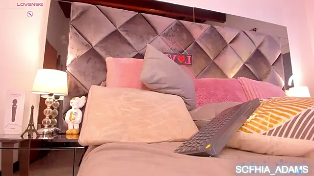 sofhiaa adaams online show from 03-15-25, 08:37