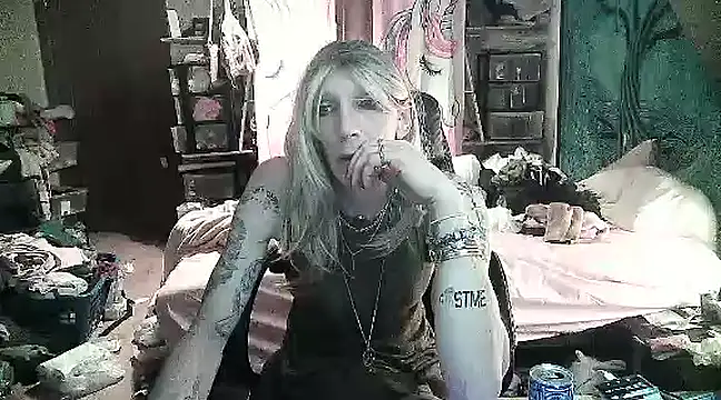 Ombeline1 online show from 01-22-25, 09:43