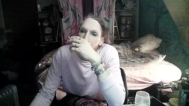 Ombeline1 online show from 01-24-25, 06:57