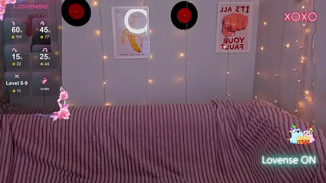 Snapshot of MilliStrii chatting on 12-15-25, 02:05 MilliStrii online show from 12-15-25, 02:05