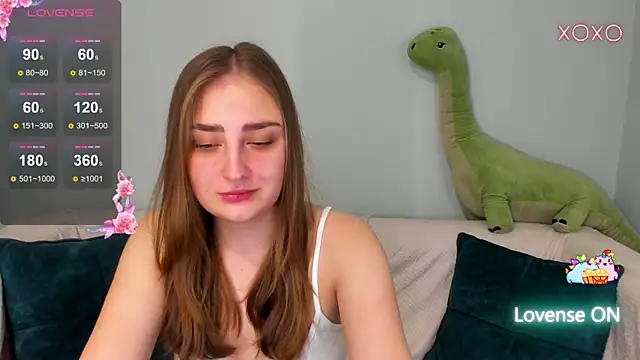 Snapshot of MilliStrii chatting on 02-12-26, 01:22 MilliStrii online show from 02-12-26, 01:22