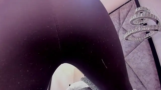 Camilaa Sanchez  online show from 02-04-25, 11:05