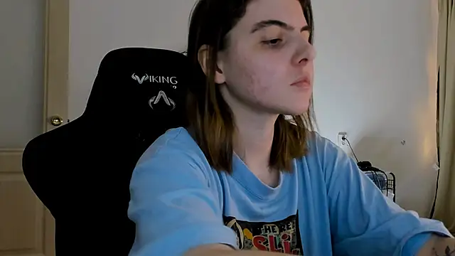 emmamurrr online show from 12-14-24, 03:25