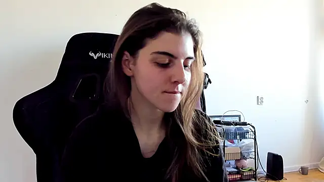 emmamurrr online show from 10-07-25, 11:29