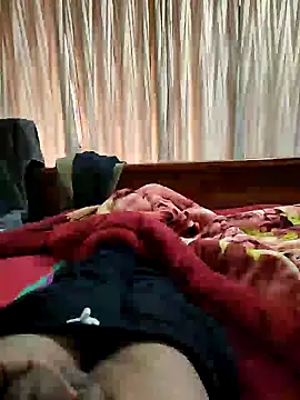 Snapshot of Nuttysub chatting on 12-26-24, 03:06 Nuttysub online show from 12-26-24, 03:06